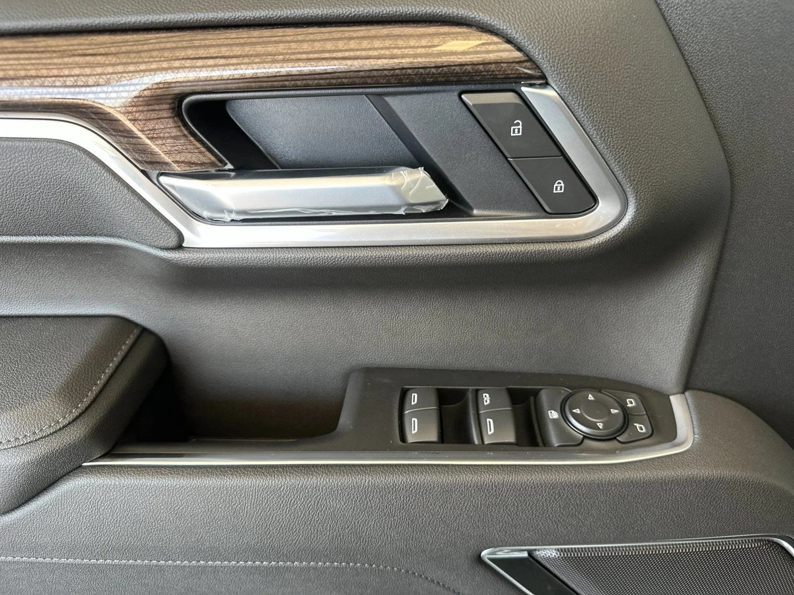 2026 Chevrolet Silverado 1500 RST - Photo 11