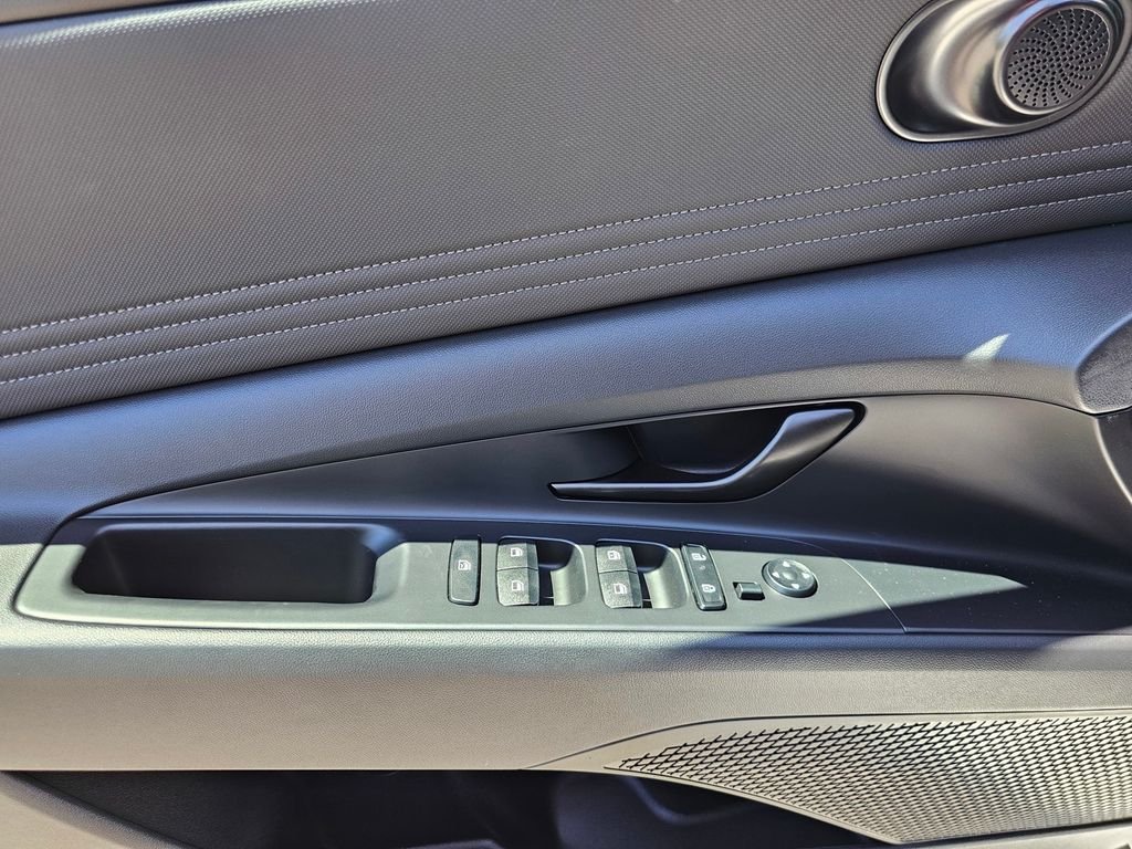 2026 Hyundai Elantra SEL Sport - Photo 22