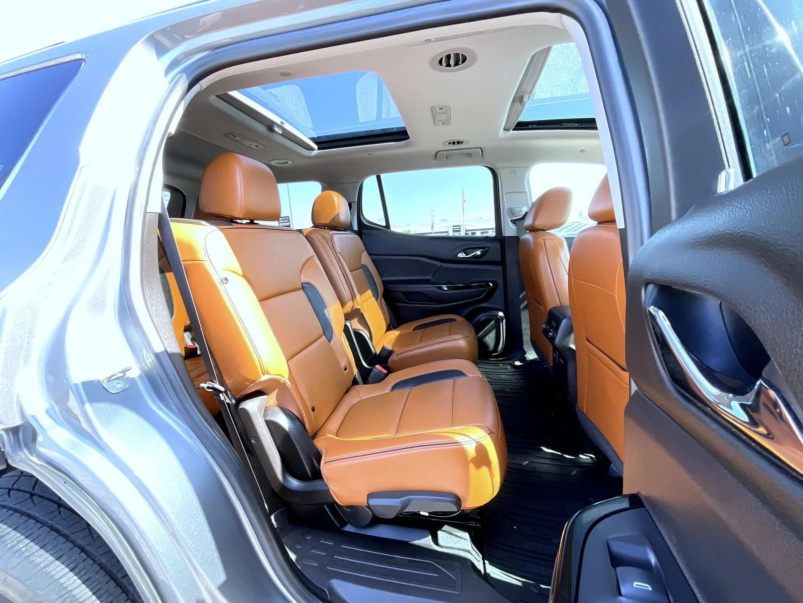 Used 2020 Gray GMC AT4 image 18