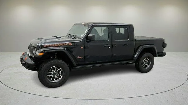 New 2026 Black Clear-Coat Exterior Paint Jeep Mojave X image 4