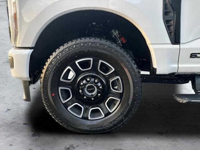 New 2026 Star White Metallic Tri-Coat Ford F-250® Platinum® image 41