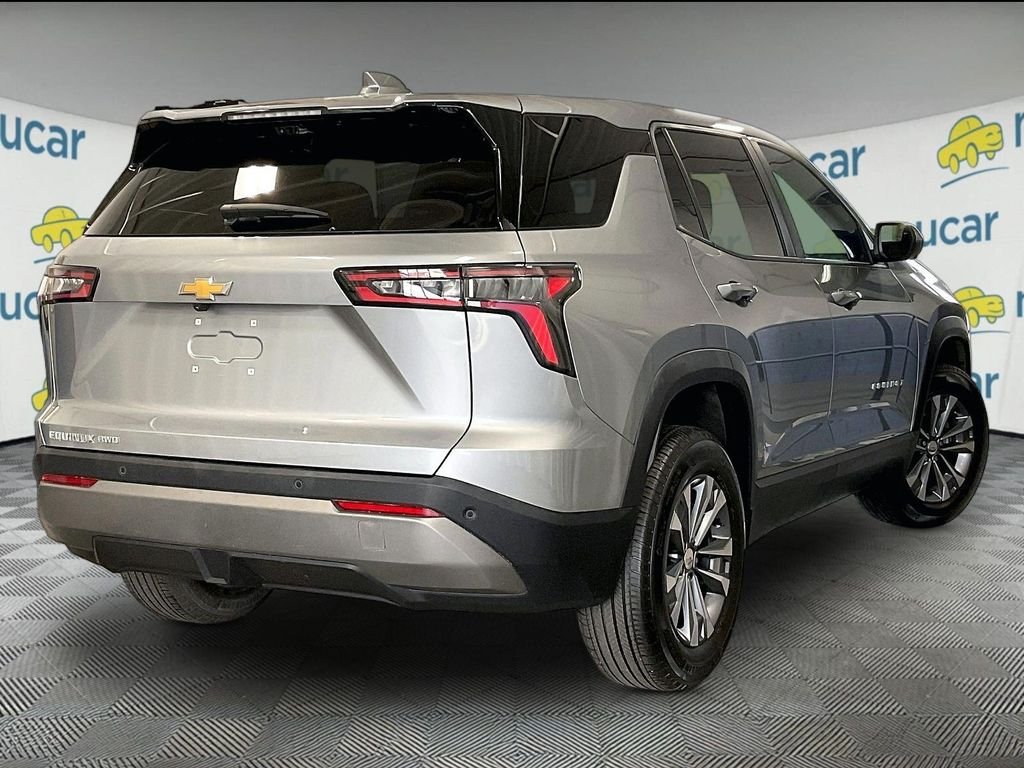 Used 2025 Sterling Gray Metallic Chevrolet LT image 6