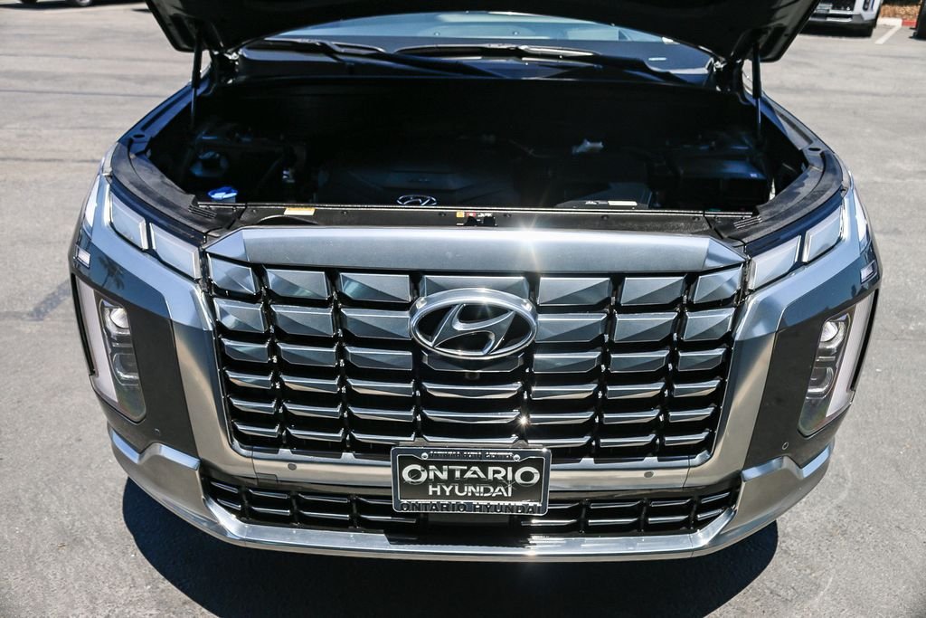Certified Used 2025 Gray Hyundai Calligraphy image 30
