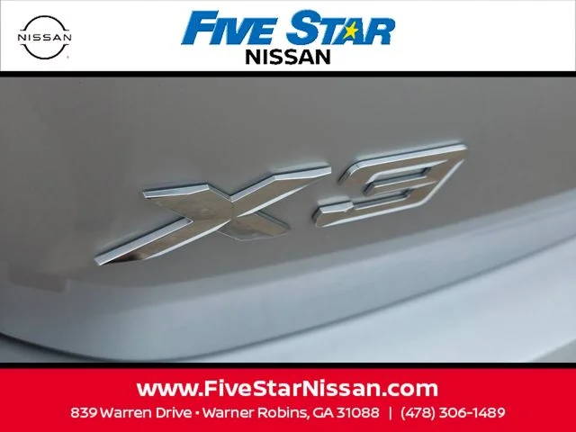 Used 2019 Silver BMW xDrive30i image 11