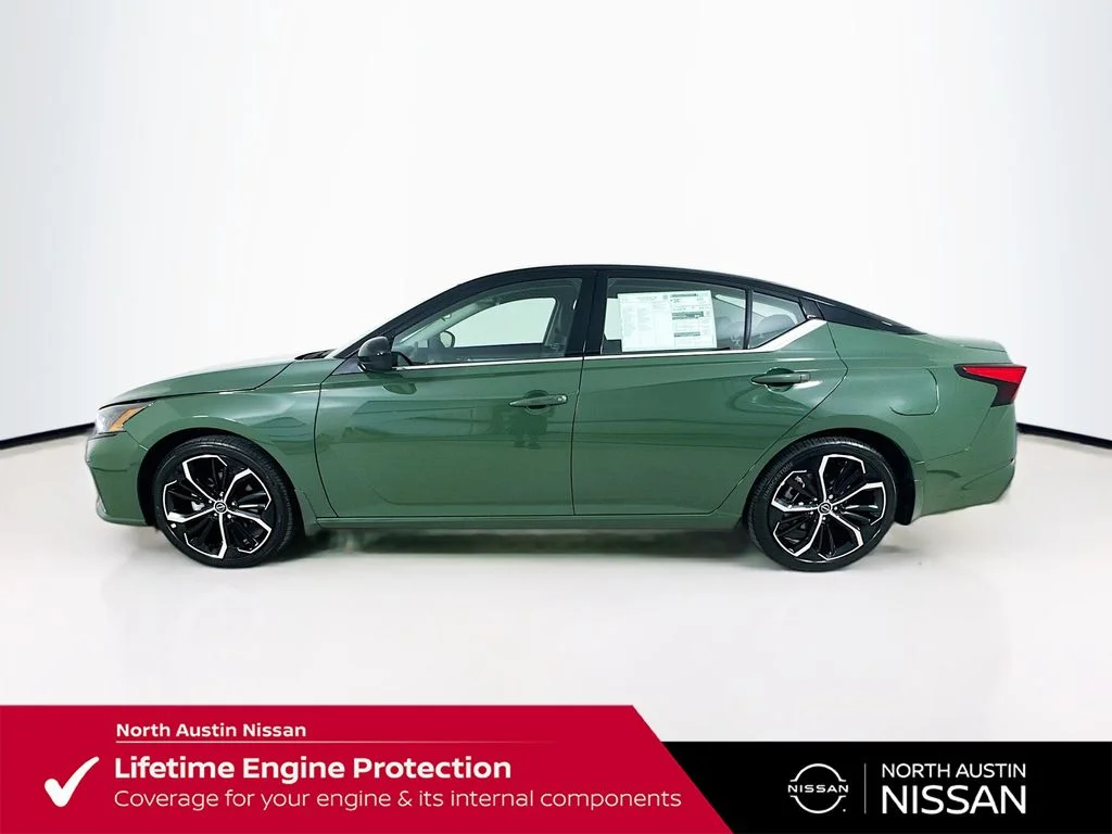 New 2026 Green Nissan 2.5 SR image 5