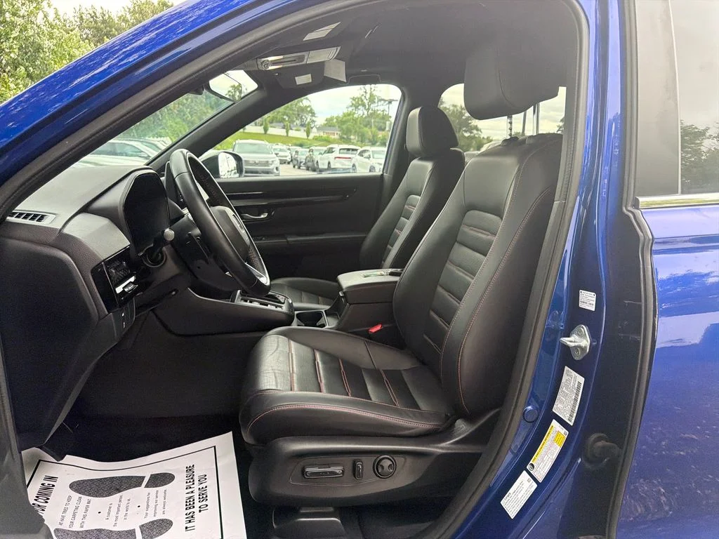 Used 2023  Honda Sport Touring image 9