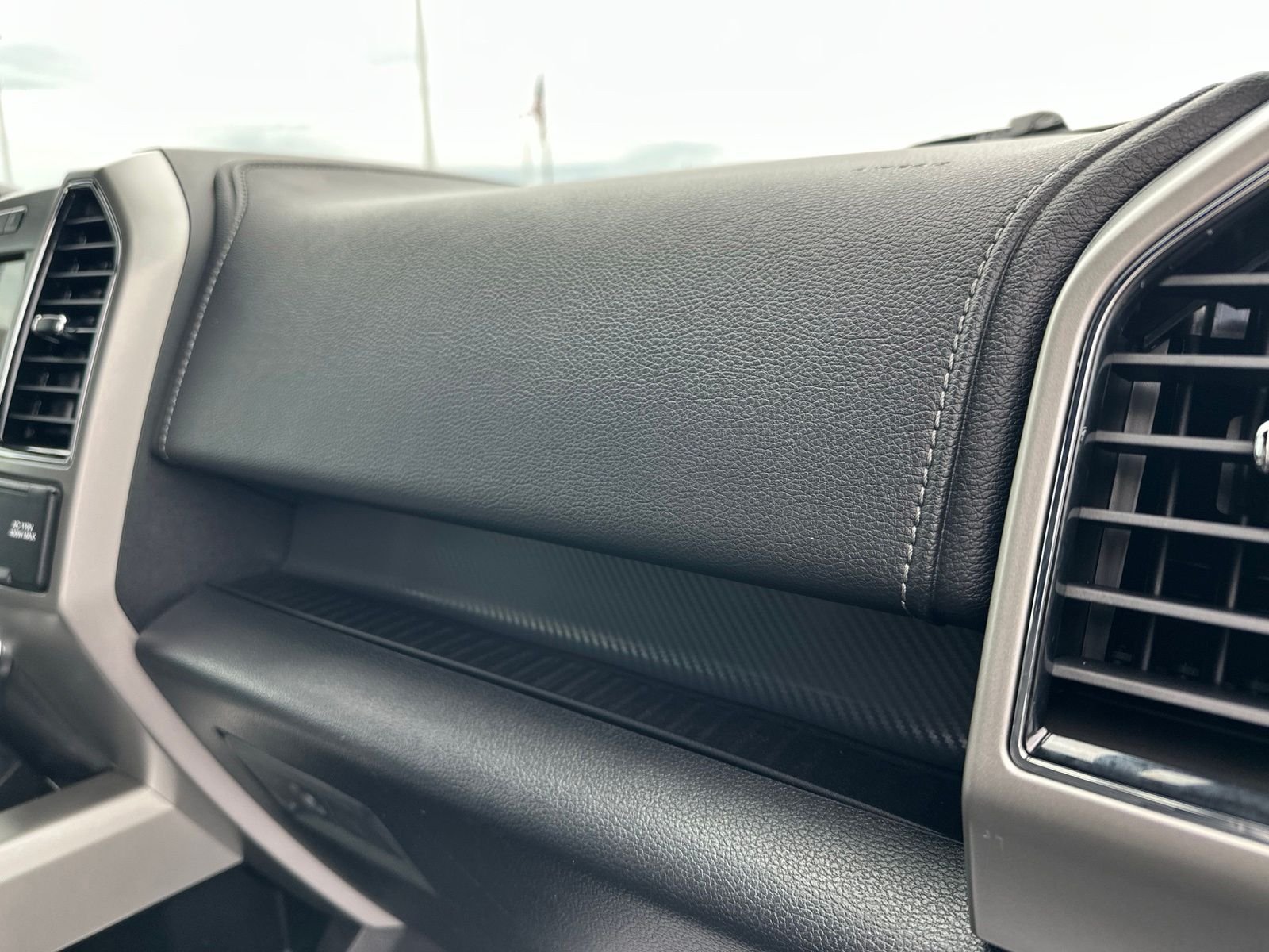 Used 2019 Gray Ford Lariat image 43