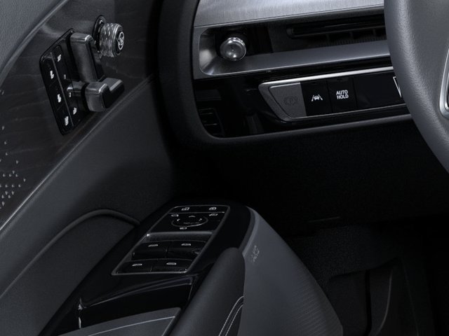 2027 Cadillac LYRIQ Signature Sport - Photo 22