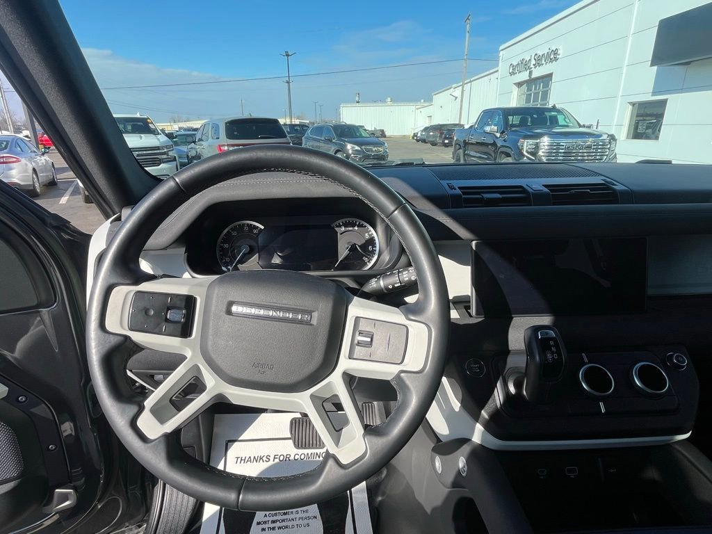 2023 Land Rover Defender SE - Photo 29