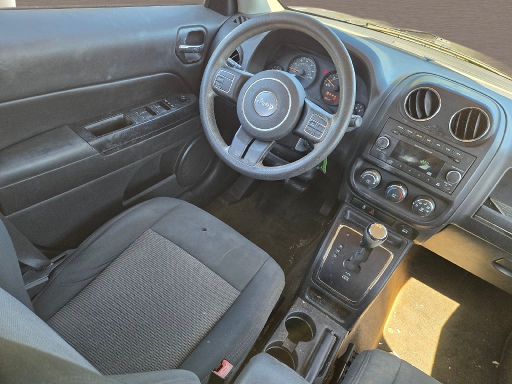 Used 2014 Blue Jeep Sport image 23