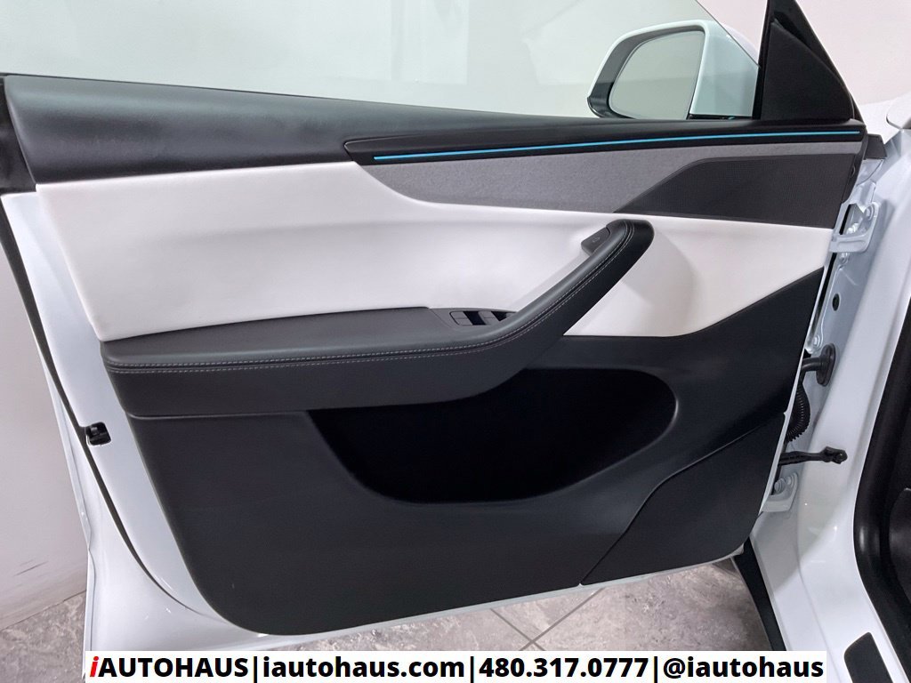 Used 2026 White Tesla Premium image 44