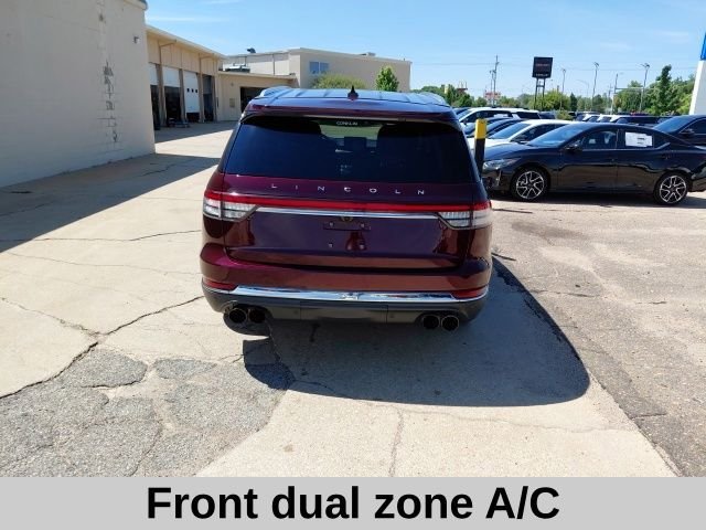 Used 2020 Burgundy Lincoln Reserve image 6