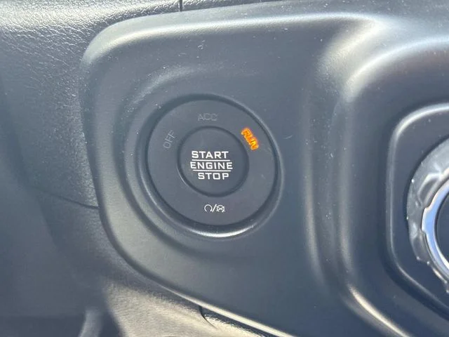 Used 2021 Orange Jeep Mojave image 38
