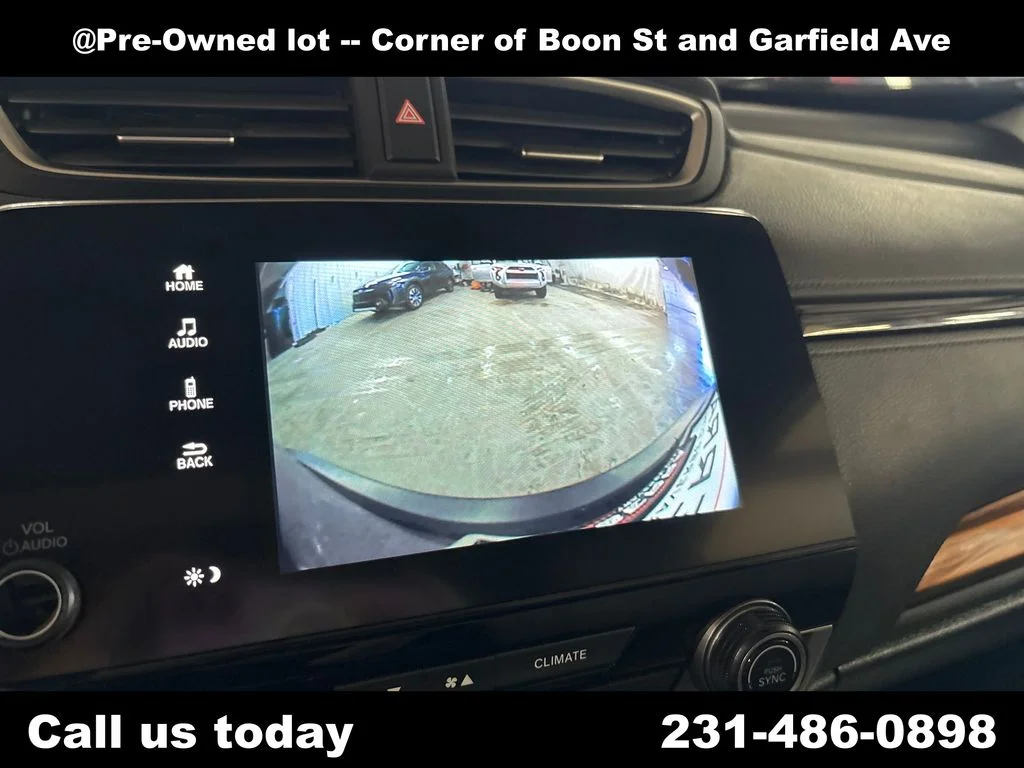 Used 2021  Honda EX image 23