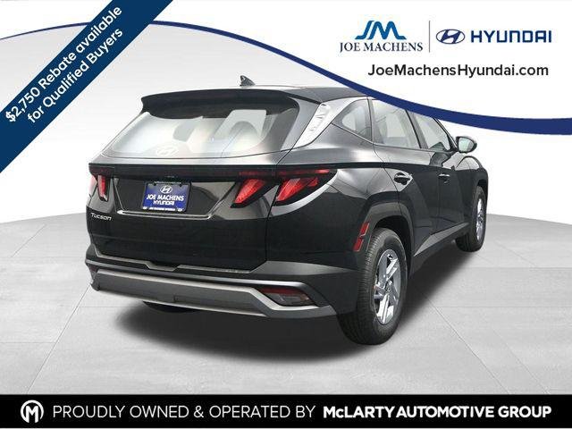 New 2026 Black Hyundai SE FWD image 8
