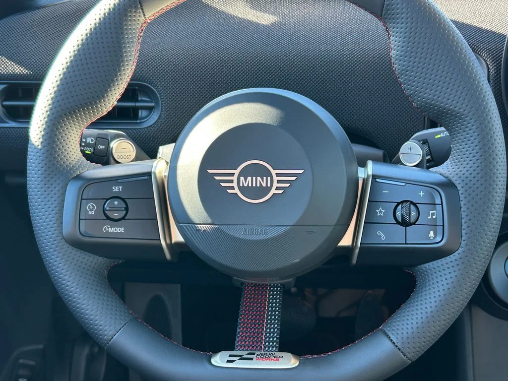 2026 MINI Hardtop 2 Door S - Photo 17