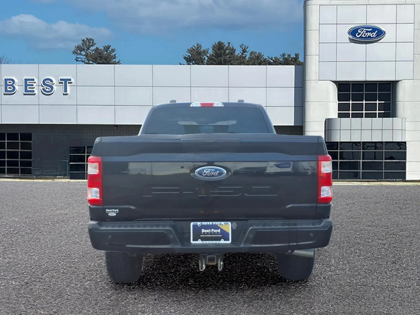 Used 2023 Agate Black Metallic Ford XL image 5