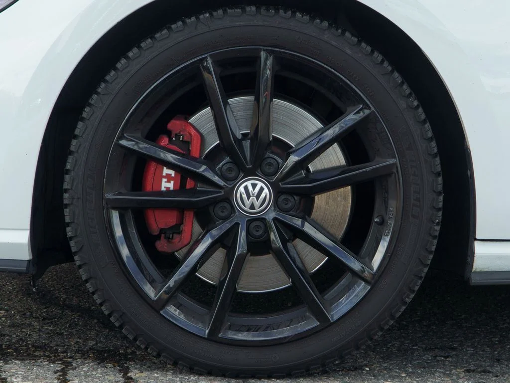 Used 2019 White Volkswagen 2.0T Rabbit Edition image 12