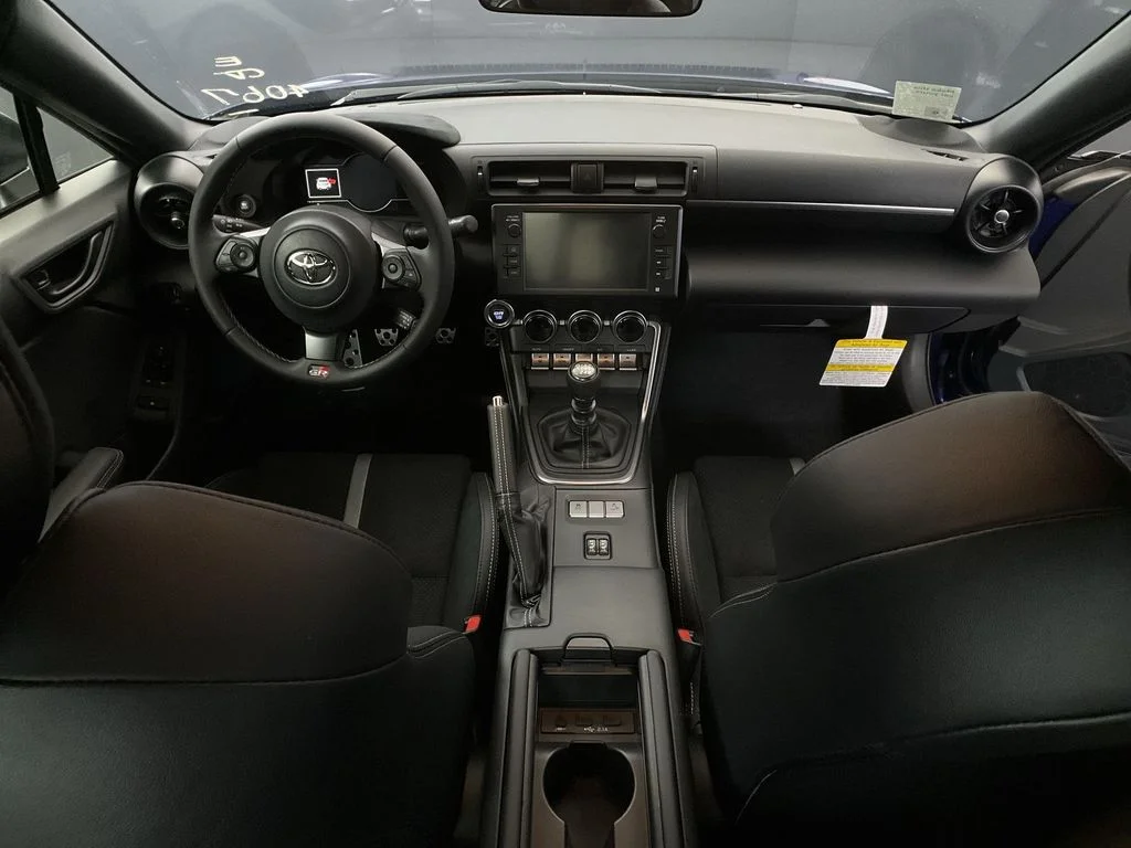 New 2026 Trueno Blue Toyota GR86 Premium image 28