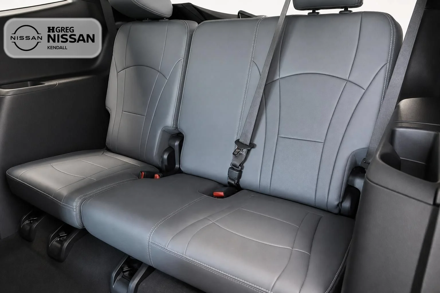 Used 2023 White Buick Premium Group image 14