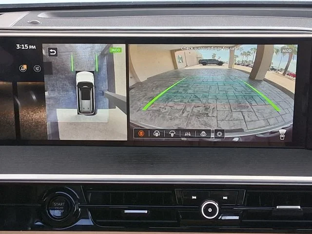 Used 2025 White INFINITI SENSORY image 15