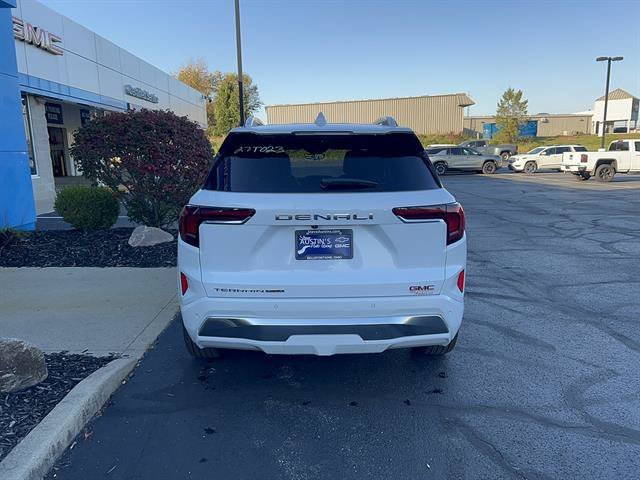 2027 GMC Terrain Denali - Photo 6