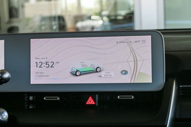 Certified Used 2024 Black Hyundai SE image 15