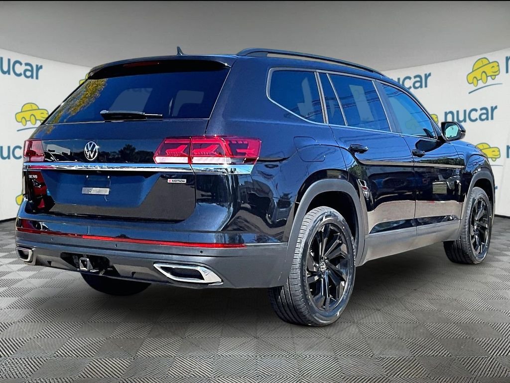 Used 2022 Black Volkswagen 3.6L V6 SE w/Technology image 6