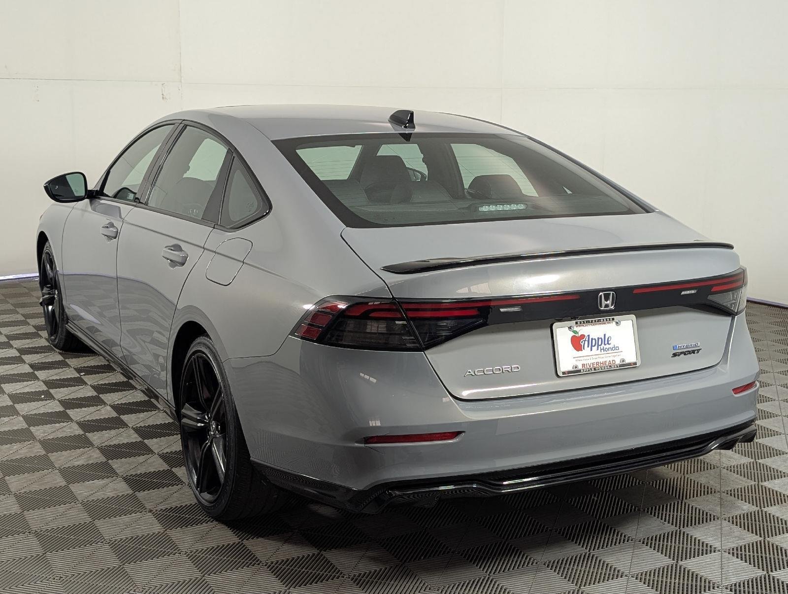 Certified Used 2024 Urban Gray Pearl Honda Sport-L image 4