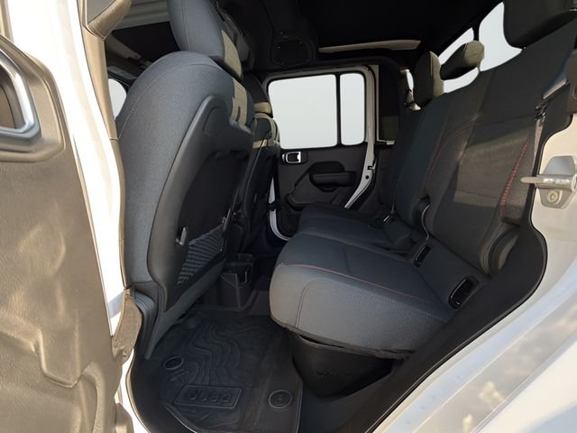 Used 2024 White Jeep Rubicon image 32