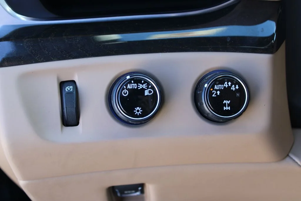 Used 2020 Black Cadillac Platinum Edition image 32