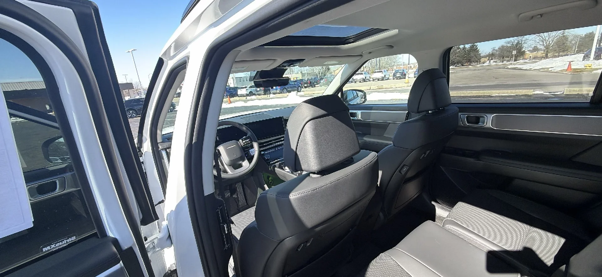 New 2026 Serenity White Pearl Hyundai XRT image 13
