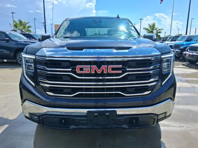 Used 2026 Silver GMC SLT image 3