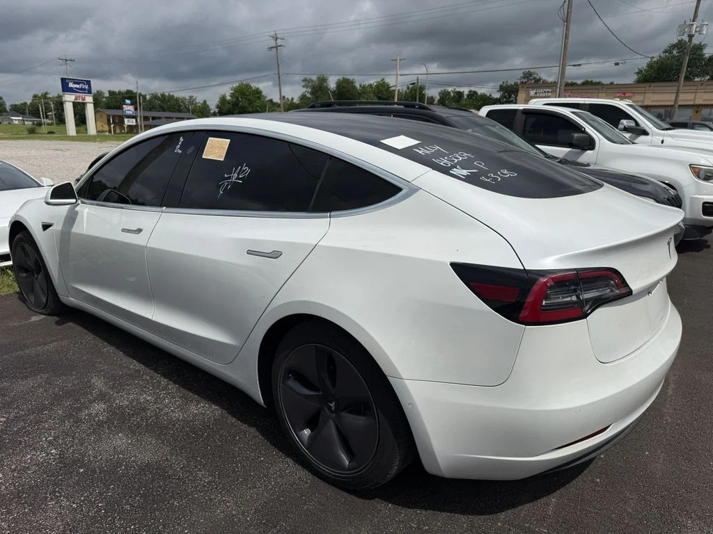 Used 2020 White Tesla Standard image 16