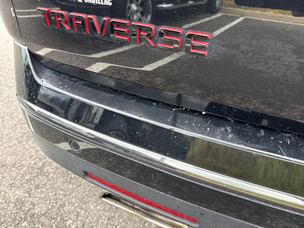 Used 2018 Black Metallic Chevrolet Premier image 12