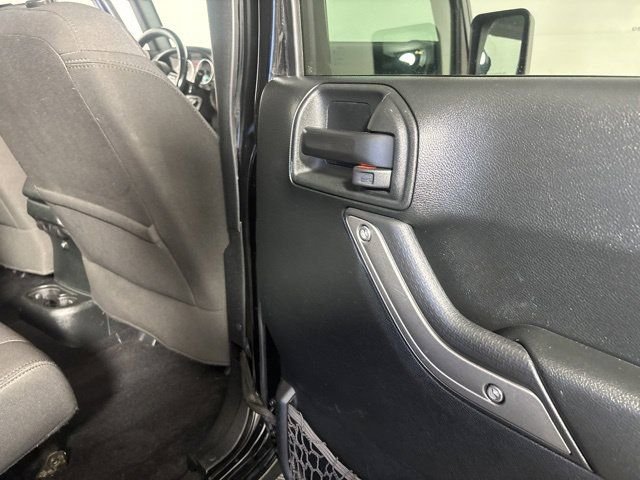 Used 2017 Black Jeep Unlimited Sport image 21