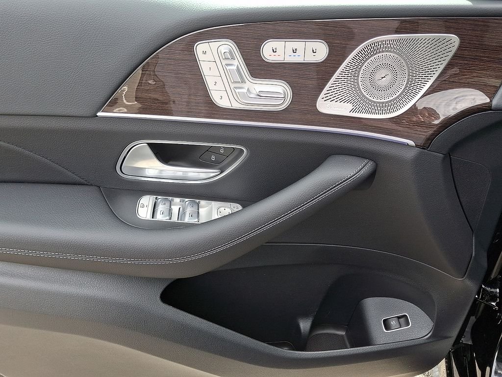 2026 Mercedes-Benz GLE GLE450 - Photo 8