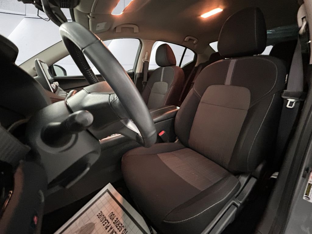 Used 2024 Gray Nissan SV image 8