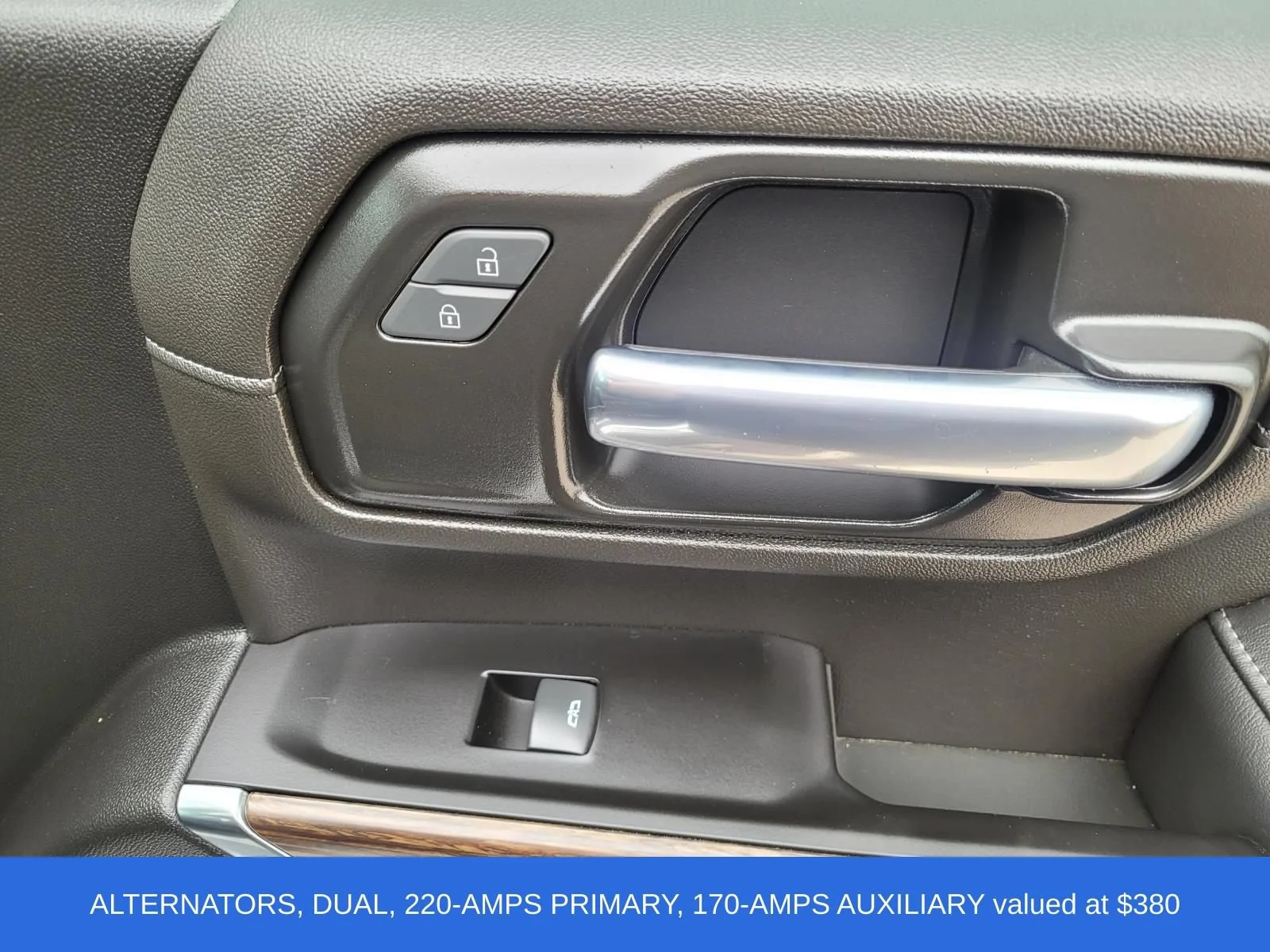 Used 2022 Silver Ice Metallic Chevrolet High Country image 9