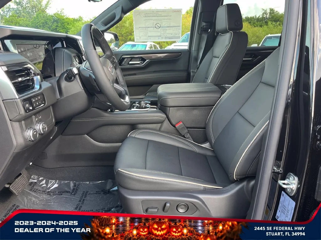 New 2027 Onyx Black GMC Elevation image 5