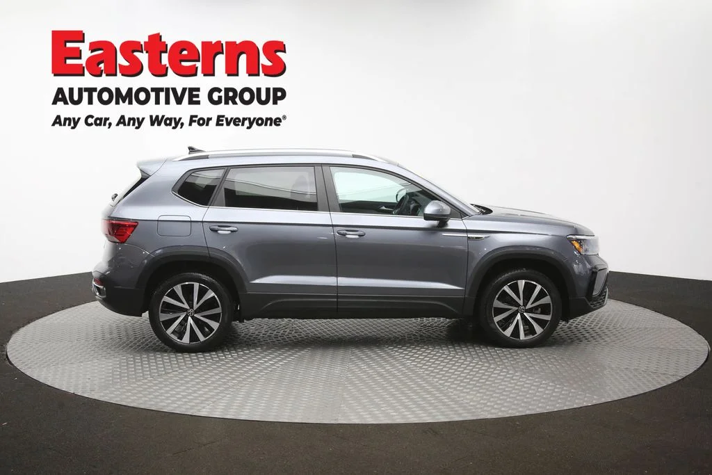 Used 2022 Gray Volkswagen 1.5T SE image 42