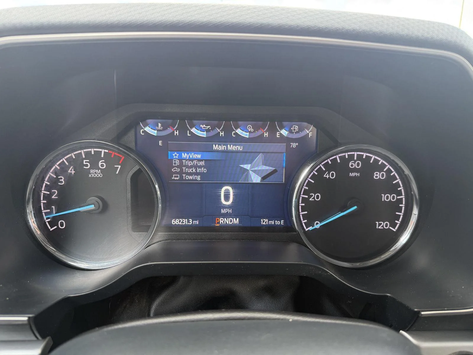 Used 2022 Oxford White Ford XLT image 10