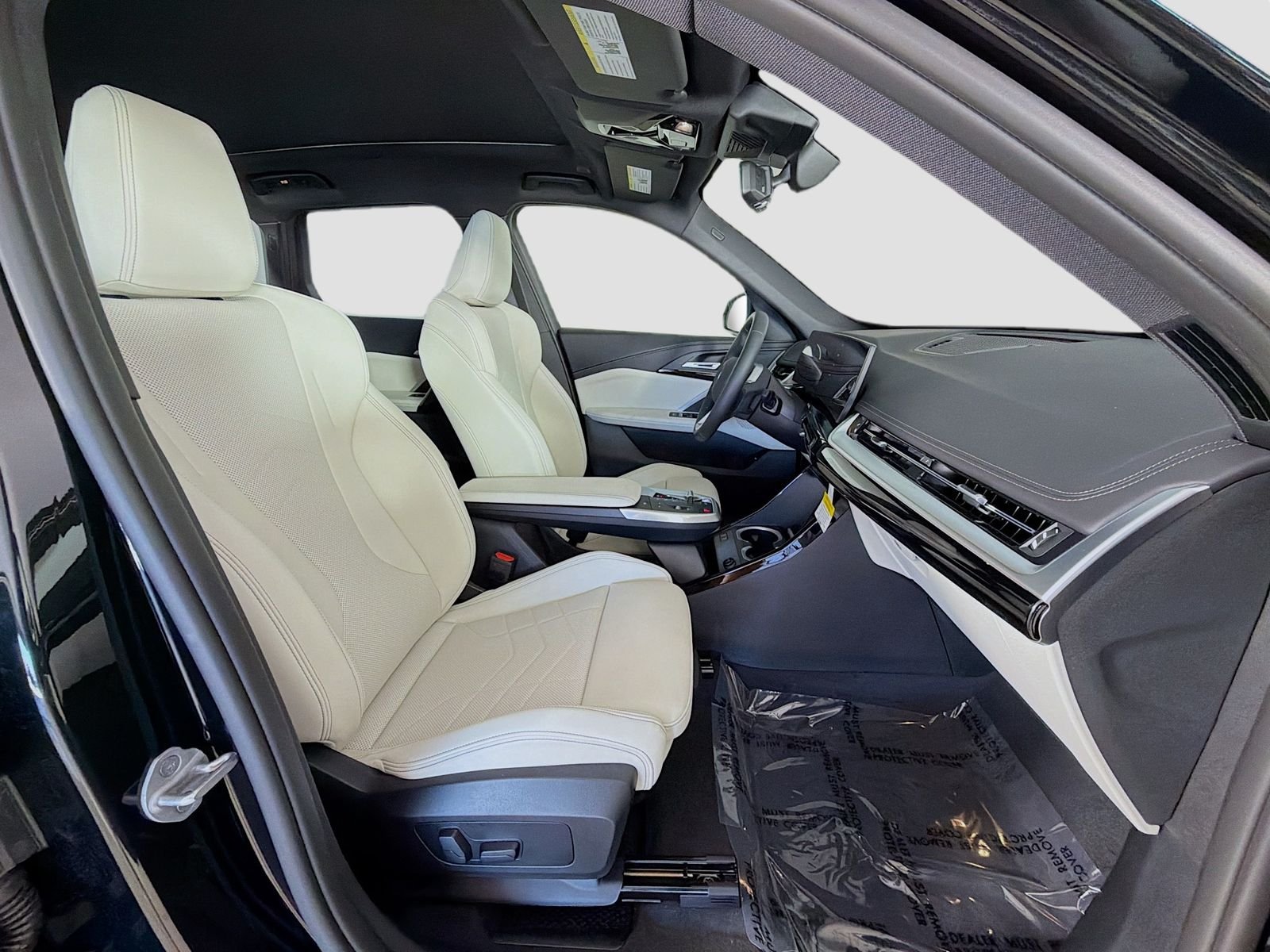 New 2026 Black Sapphire Metallic BMW xDrive28i image 29