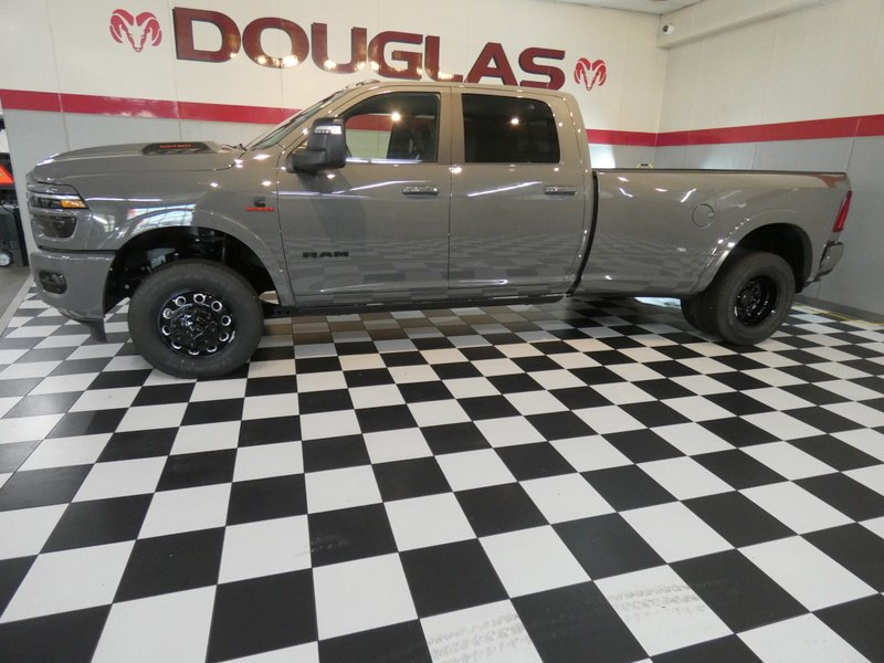 2026 RAM 3500 Limited 4X4 Crew Cab LWB's photo