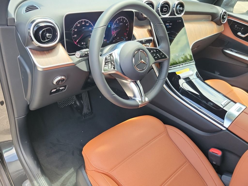 New 2026 Graphite Grey Metallic Mercedes-Benz GLC 300 image 20