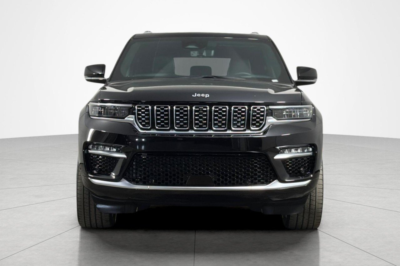 Used 2023 BLACK Jeep Summit Reserve image 8