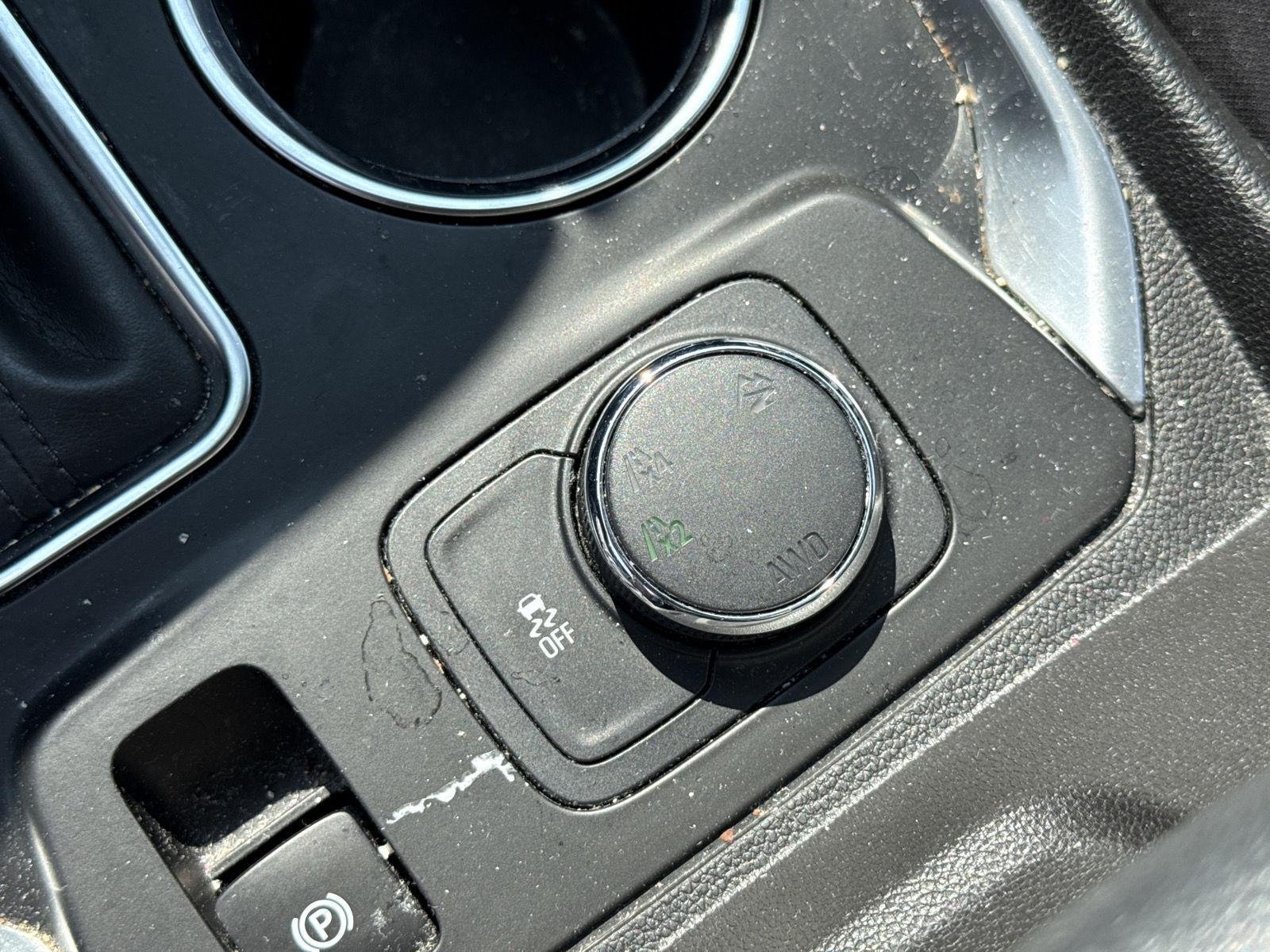 Used 2018 Mosaic Black Metallic Chevrolet LT Cloth image 15