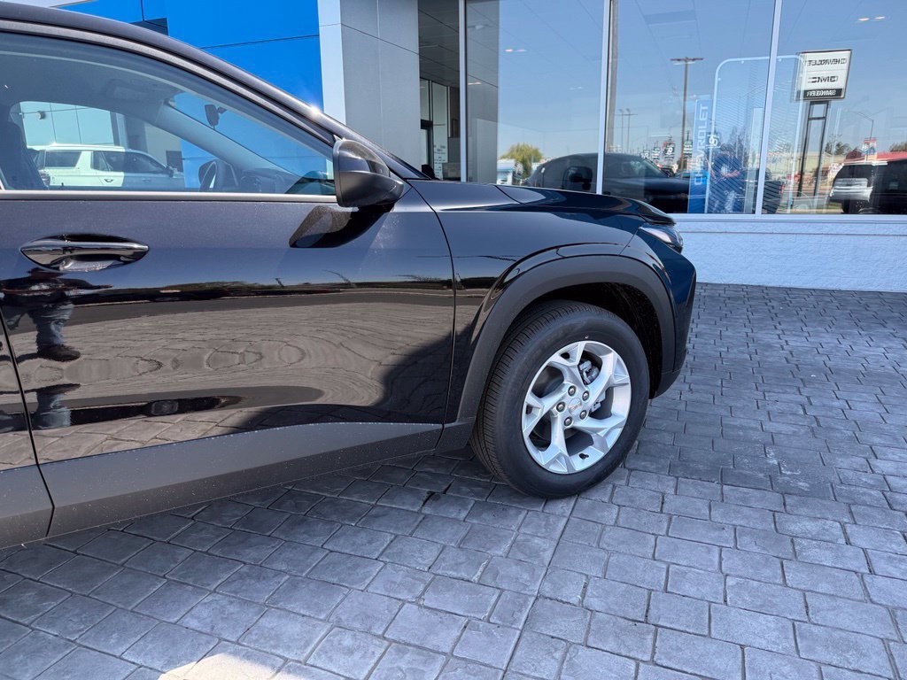2026 Chevrolet Trax LS - Photo 12
