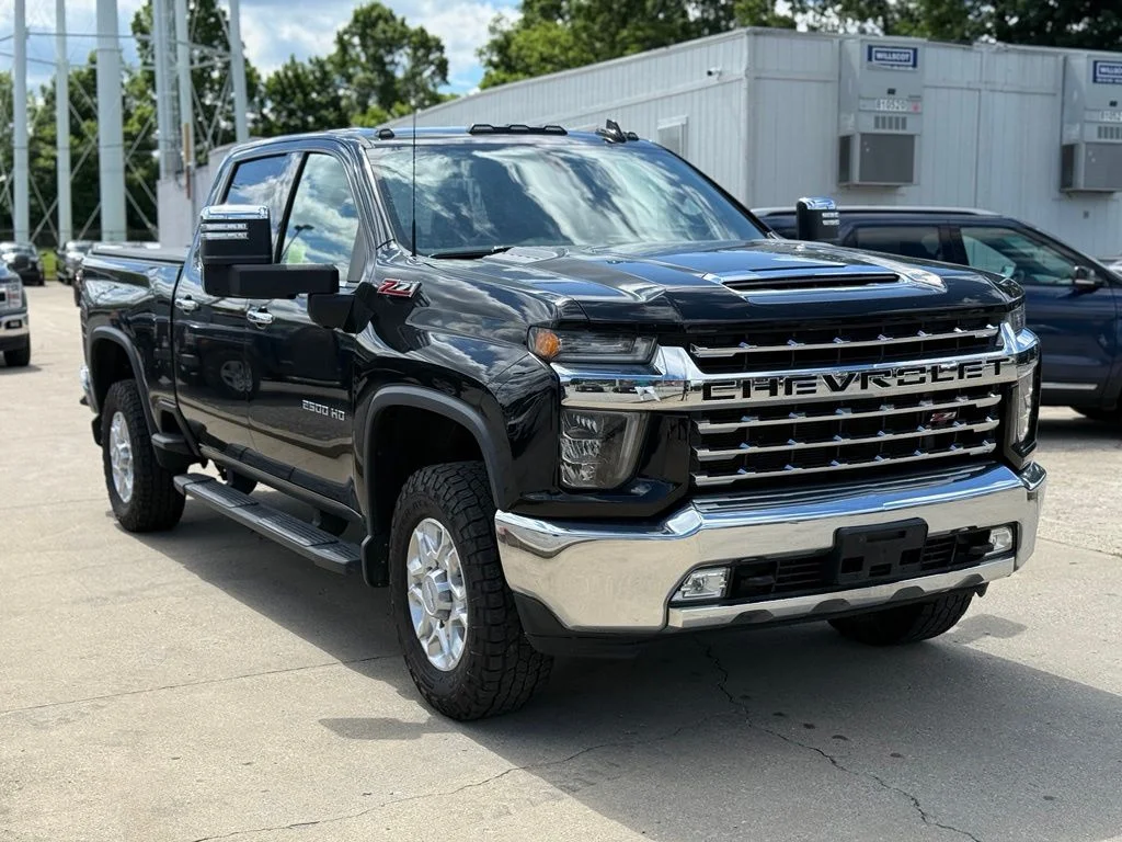Used 2020 Black Chevrolet LTZ image 4