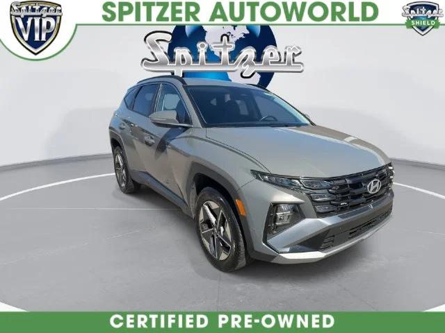 Used 2025 Gray Hyundai SEL Convenience image 3